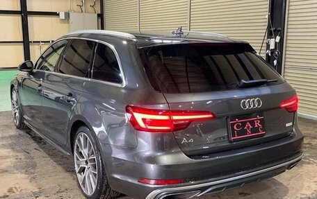 Audi A4, 2017 год, 1 411 027 рублей, 10 фотография