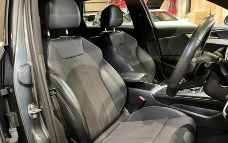 Audi A4, 2017 год, 1 411 027 рублей, 12 фотография