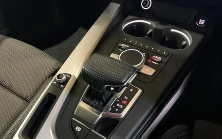 Audi A4, 2017 год, 1 411 027 рублей, 24 фотография