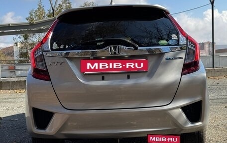 Honda Fit III, 2016 год, 800 000 рублей, 10 фотография