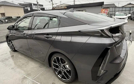 Toyota Prius IV XW50, 2021 год, 1 573 027 рублей, 13 фотография