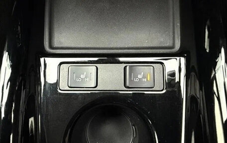 Toyota Prius IV XW50, 2021 год, 1 573 027 рублей, 31 фотография