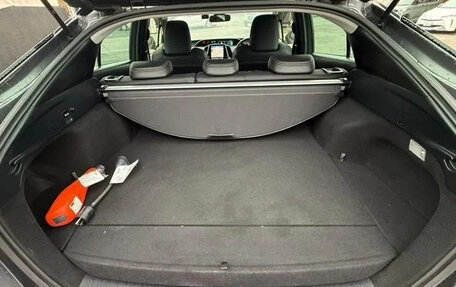 Toyota Prius IV XW50, 2021 год, 1 573 027 рублей, 38 фотография