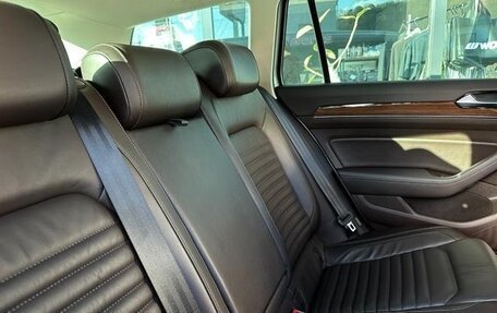 Volkswagen Passat B8 рестайлинг, 2015 год, 1 308 586 рублей, 32 фотография