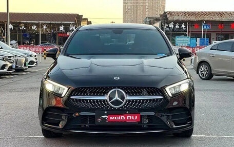 Mercedes-Benz A-Класс, 2021 год, 1 790 190 рублей, 2 фотография