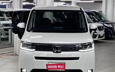 Honda Stepwgn, 2022 год, 1 958 027 рублей, 2 фотография