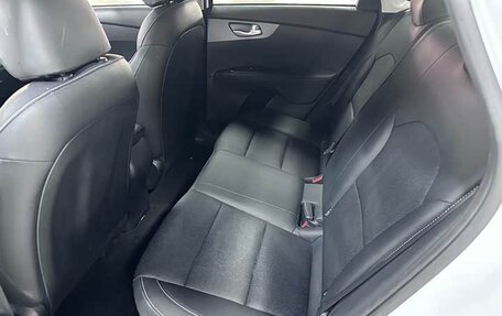 KIA K3, 2022 год, 1 400 000 рублей, 16 фотография