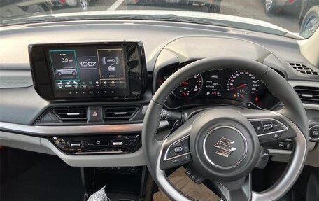 Suzuki Swift, 2025 год, 1 451 888 рублей, 10 фотография