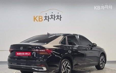 Volkswagen Jetta VII, 2022 год, 1 905 000 рублей, 4 фотография