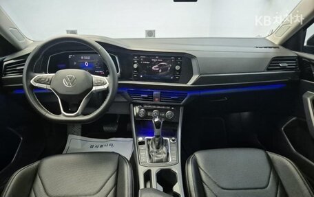 Volkswagen Jetta VII, 2022 год, 1 905 000 рублей, 8 фотография