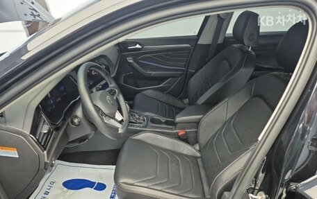 Volkswagen Jetta VII, 2022 год, 1 905 000 рублей, 17 фотография