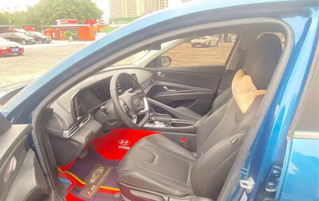 Hyundai Elantra, 2022 год, 1 290 007 рублей, 10 фотография