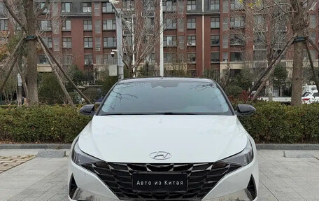 Hyundai Elantra, 2022 год, 1 593 007 рублей, 2 фотография