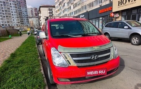 Hyundai Grand Starex Grand Starex I рестайлинг 2, 2011 год, 1 200 000 рублей, 1 фотография