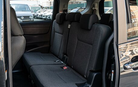 Toyota Sienta II, 2019 год, 1 449 000 рублей, 7 фотография