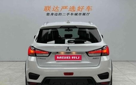 Mitsubishi ASX I рестайлинг, 2023 год, 1 900 009 рублей, 5 фотография