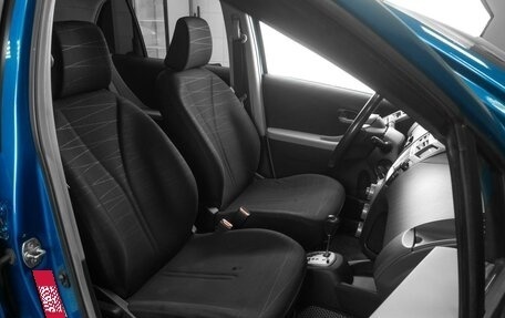 Toyota Yaris III рестайлинг, 2008 год, 569 000 рублей, 8 фотография