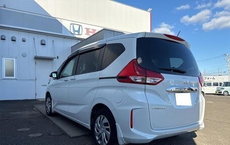 Honda Freed II, 2022 год, 1 150 000 рублей, 5 фотография