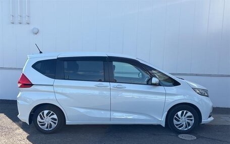 Honda Freed II, 2022 год, 1 150 000 рублей, 8 фотография