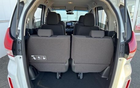 Honda Freed II, 2022 год, 1 150 000 рублей, 34 фотография