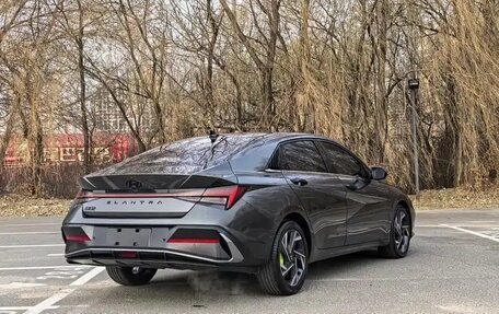 Hyundai Elantra, 2023 год, 1 705 586 рублей, 7 фотография