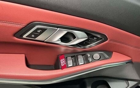 BMW 3 серия, 2023 год, 3 680 355 рублей, 13 фотография