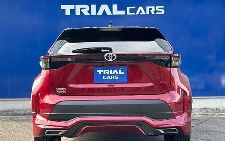 Toyota Yaris Cross, 2023 год, 1 383 069 рублей, 8 фотография