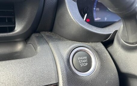 Toyota Yaris Cross, 2023 год, 1 383 069 рублей, 22 фотография