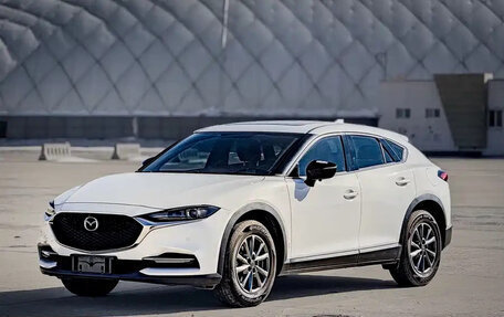 Mazda CX-4, 2023 год, 2 200 000 рублей, 1 фотография