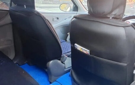 Nissan Tino, 2000 год, 295 000 рублей, 4 фотография