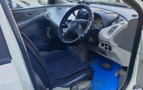 Nissan Tino, 2000 год, 295 000 рублей, 14 фотография