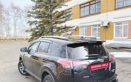 Toyota RAV4, 2019 год, 3 000 000 рублей, 4 фотография