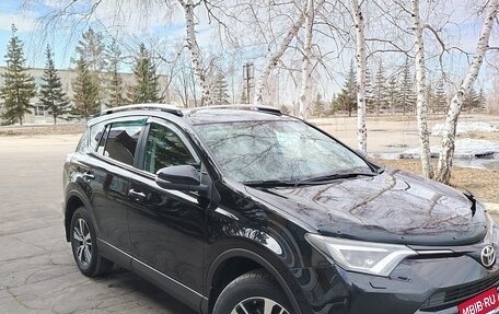 Toyota RAV4, 2019 год, 3 000 000 рублей, 3 фотография