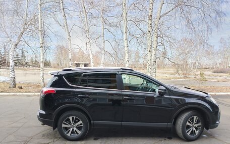 Toyota RAV4, 2019 год, 3 000 000 рублей, 8 фотография