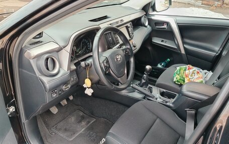 Toyota RAV4, 2019 год, 3 000 000 рублей, 12 фотография