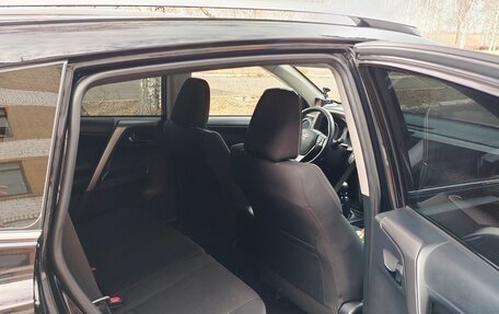 Toyota RAV4, 2019 год, 3 000 000 рублей, 10 фотография