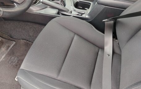 Toyota RAV4, 2019 год, 3 000 000 рублей, 13 фотография