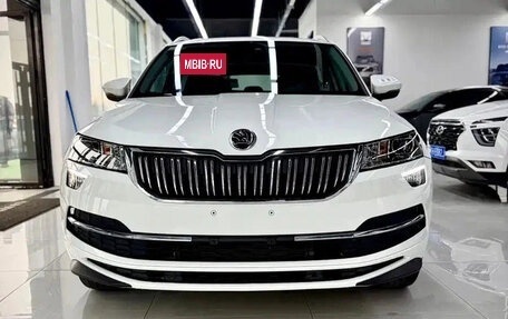 Skoda Karoq I, 2022 год, 1 635 027 рублей, 2 фотография