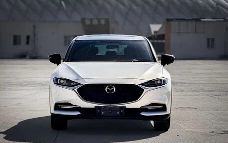 Mazda CX-4, 2023 год, 2 200 000 рублей, 2 фотография