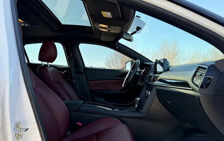 Mazda CX-4, 2023 год, 2 200 000 рублей, 16 фотография