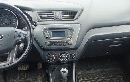 KIA Rio III рестайлинг, 2014 год, 850 000 рублей, 5 фотография