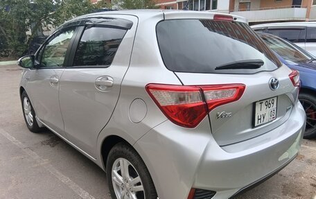 Toyota Vitz, 2019 год, 980 000 рублей, 11 фотография