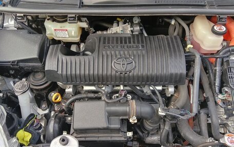 Toyota Vitz, 2019 год, 980 000 рублей, 15 фотография