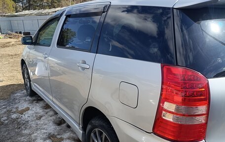 Toyota Wish II, 2003 год, 679 000 рублей, 4 фотография