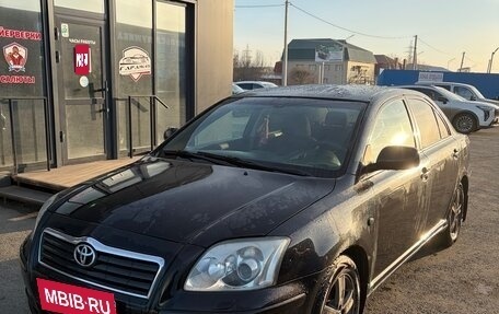 Toyota Avensis III рестайлинг, 2004 год, 590 000 рублей, 1 фотография