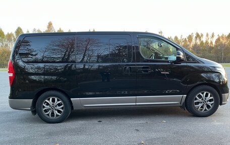 Hyundai H-1 II рестайлинг, 2019 год, 3 000 000 рублей, 7 фотография