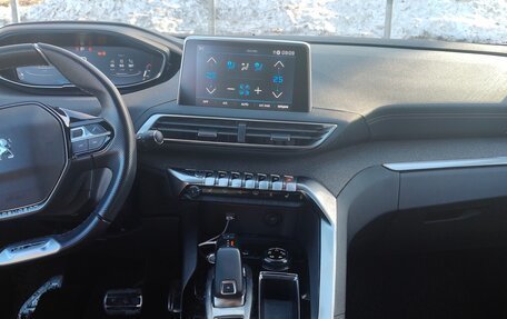 Peugeot 3008 II, 2019 год, 1 920 000 рублей, 2 фотография