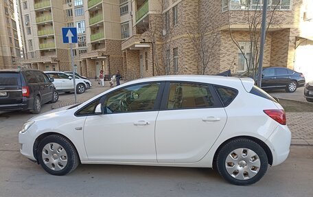 Opel Astra J, 2011 год, 450 000 рублей, 5 фотография