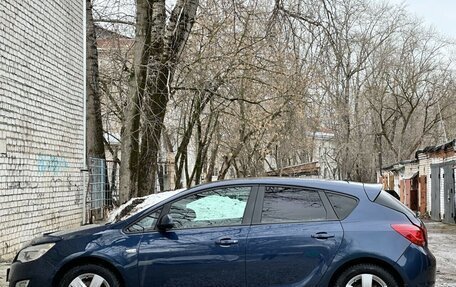 Opel Astra J, 2011 год, 520 000 рублей, 6 фотография