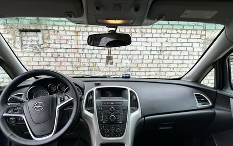 Opel Astra J, 2011 год, 520 000 рублей, 18 фотография